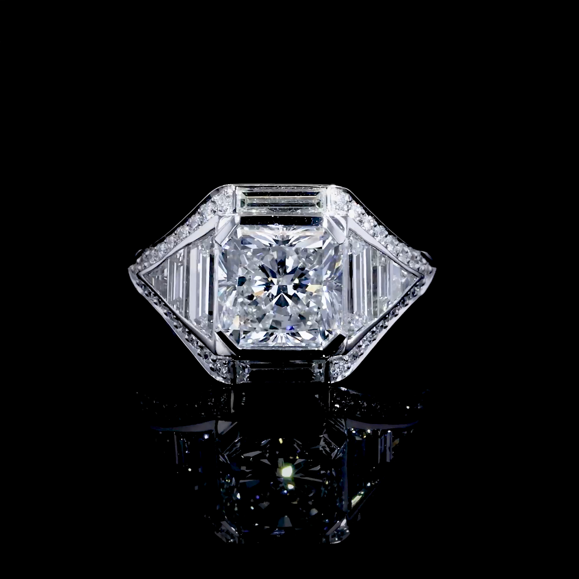 Masterpiece Astoria 3.01ct Radiant Cut Diamond Ring in Platinum