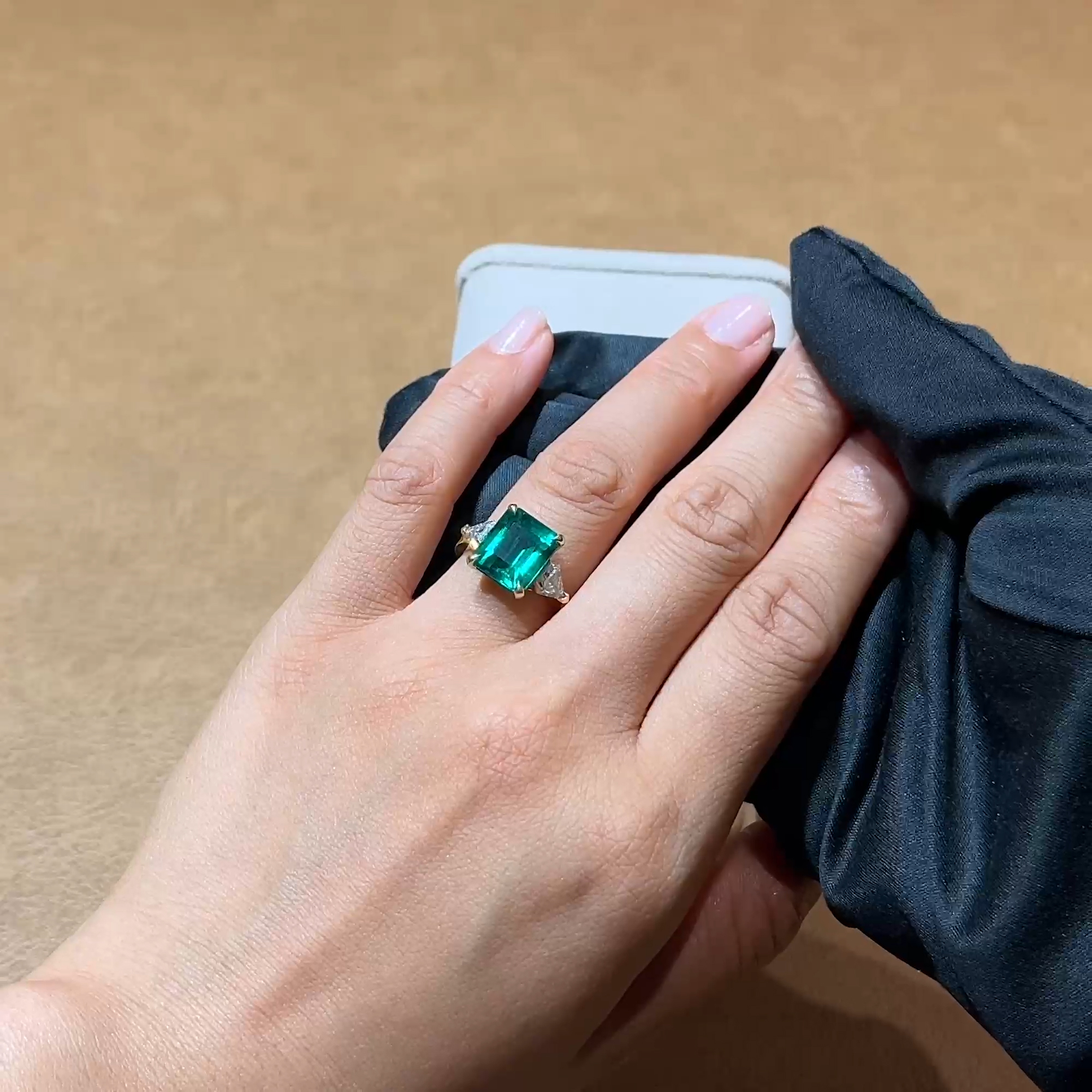 Masterpiece 4.847ct Muzo Emerald and Diamond Ring in 18ct Yellow Gold and Platinum