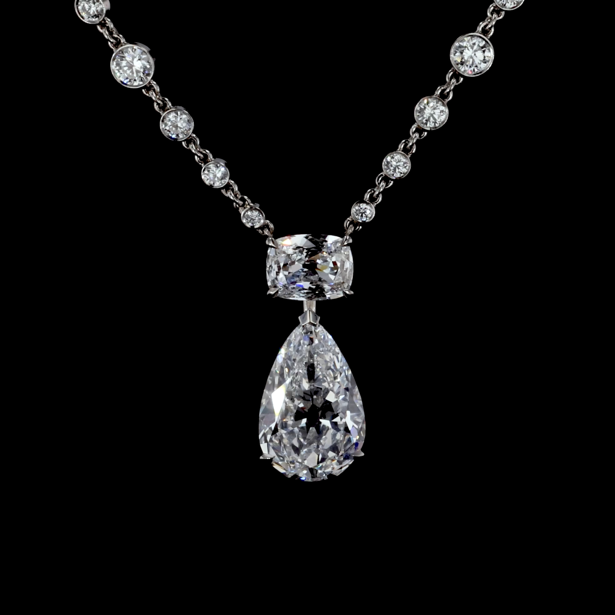 Masterpiece Pear Shaped 5.54ct Golconda Diamond and Pearl Necklace in Platinum