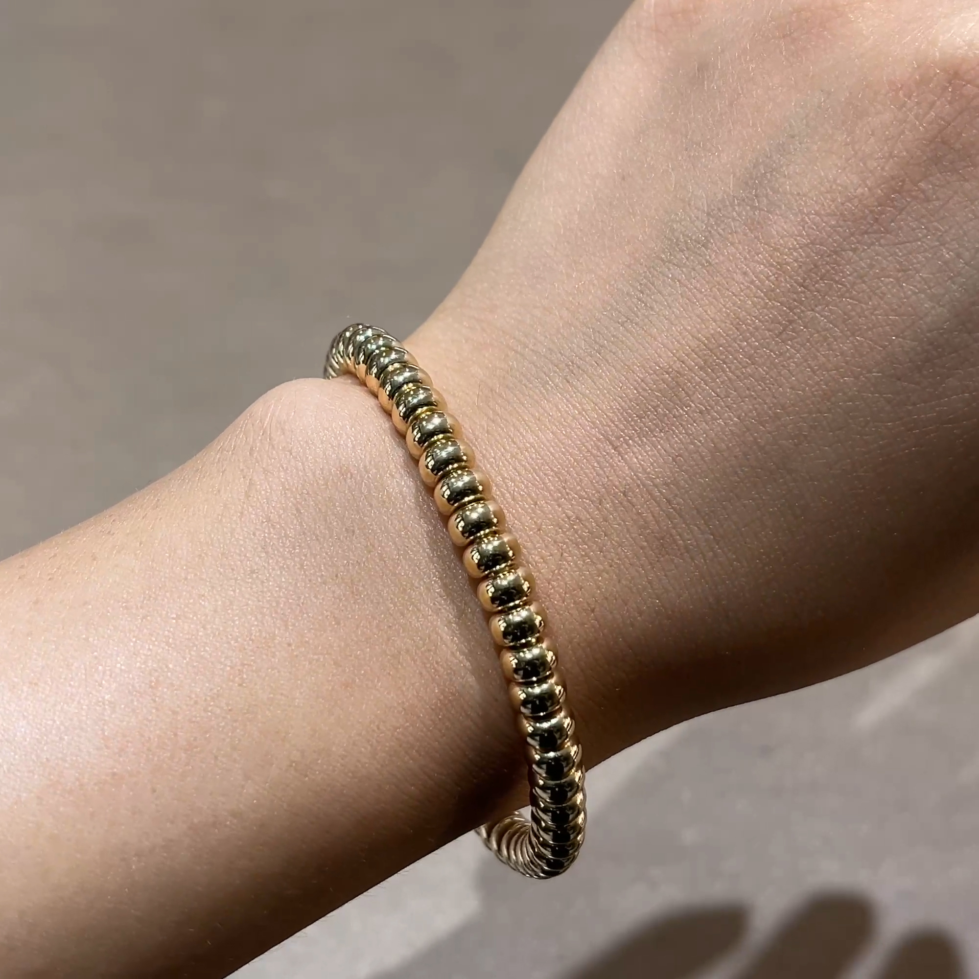 Bohemia Large Rondell Expandable Bracelet in 18ct Yellow Gold