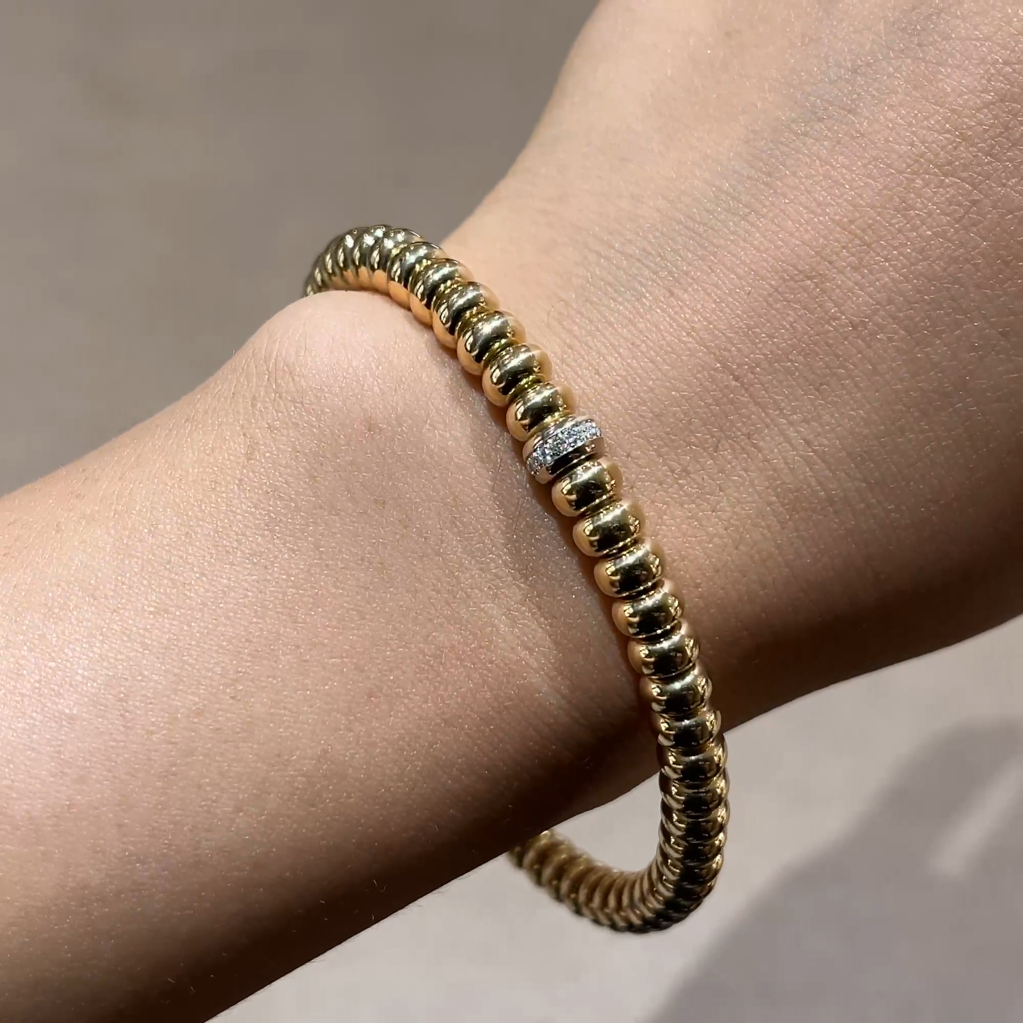 Bohemia 0.14ct Large Expandable Diamond Bracelet in 18ct Yellow Gold