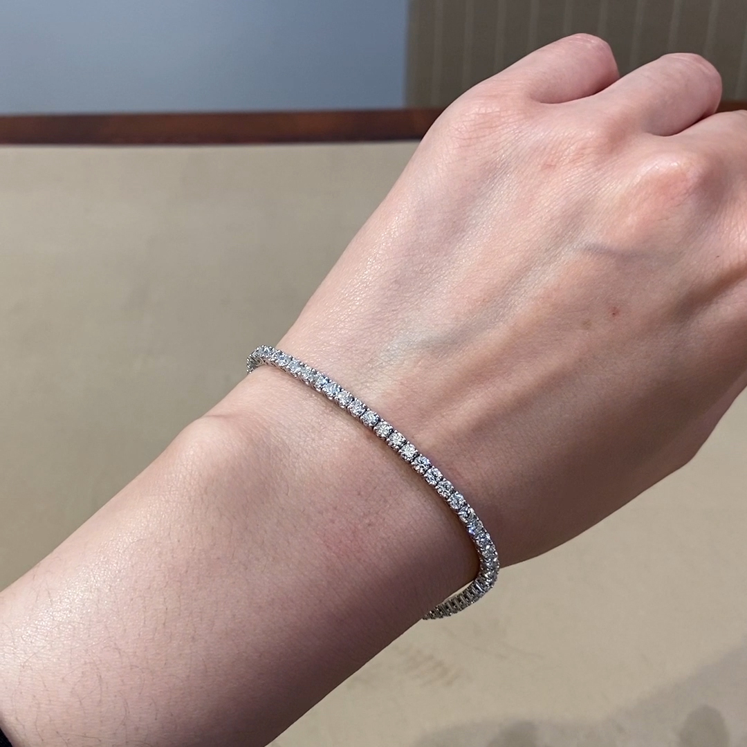 Brilliant Cut Diamond Line Bracelet 4.20ct in 18ct White Gold