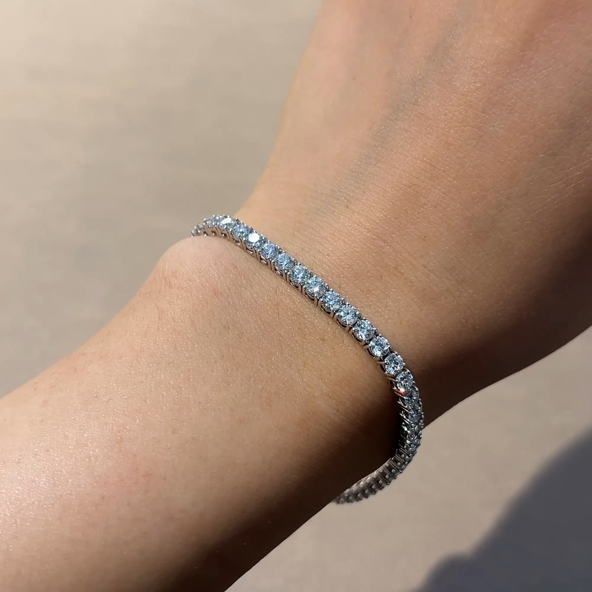 Brilliant Cut Diamond Line Bracelet 2.97ct in 18ct Yellow Gold