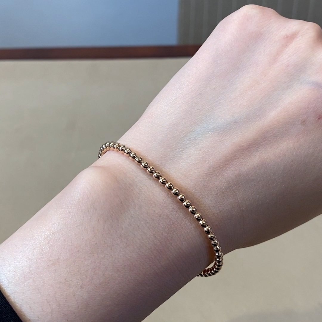 Bohemia Plain Bangle in 18ct Rose Gold