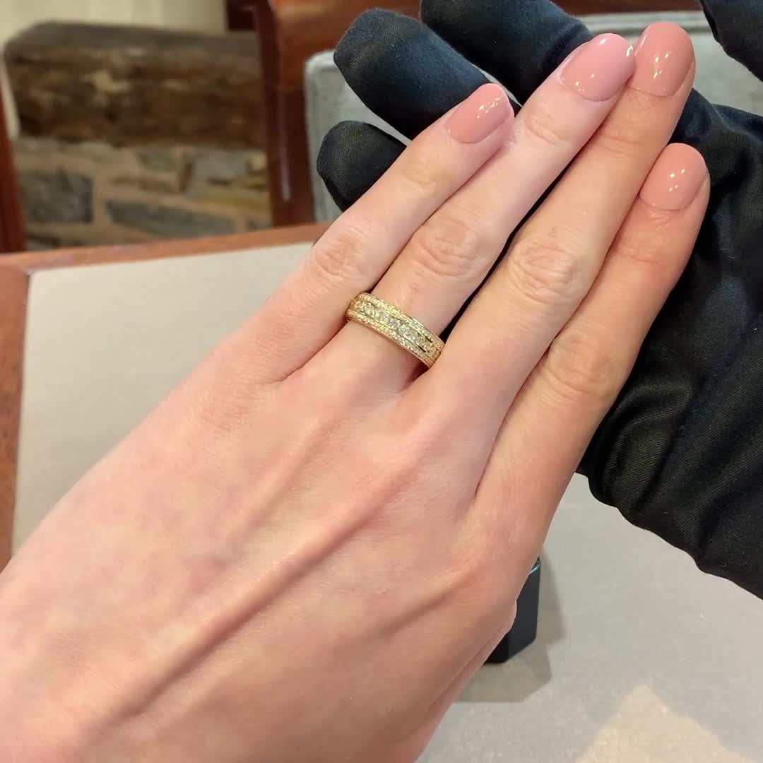 Round Brilliant Cut Diamond Three-Row Ring 0.76ct in 18ct Yellow Gold