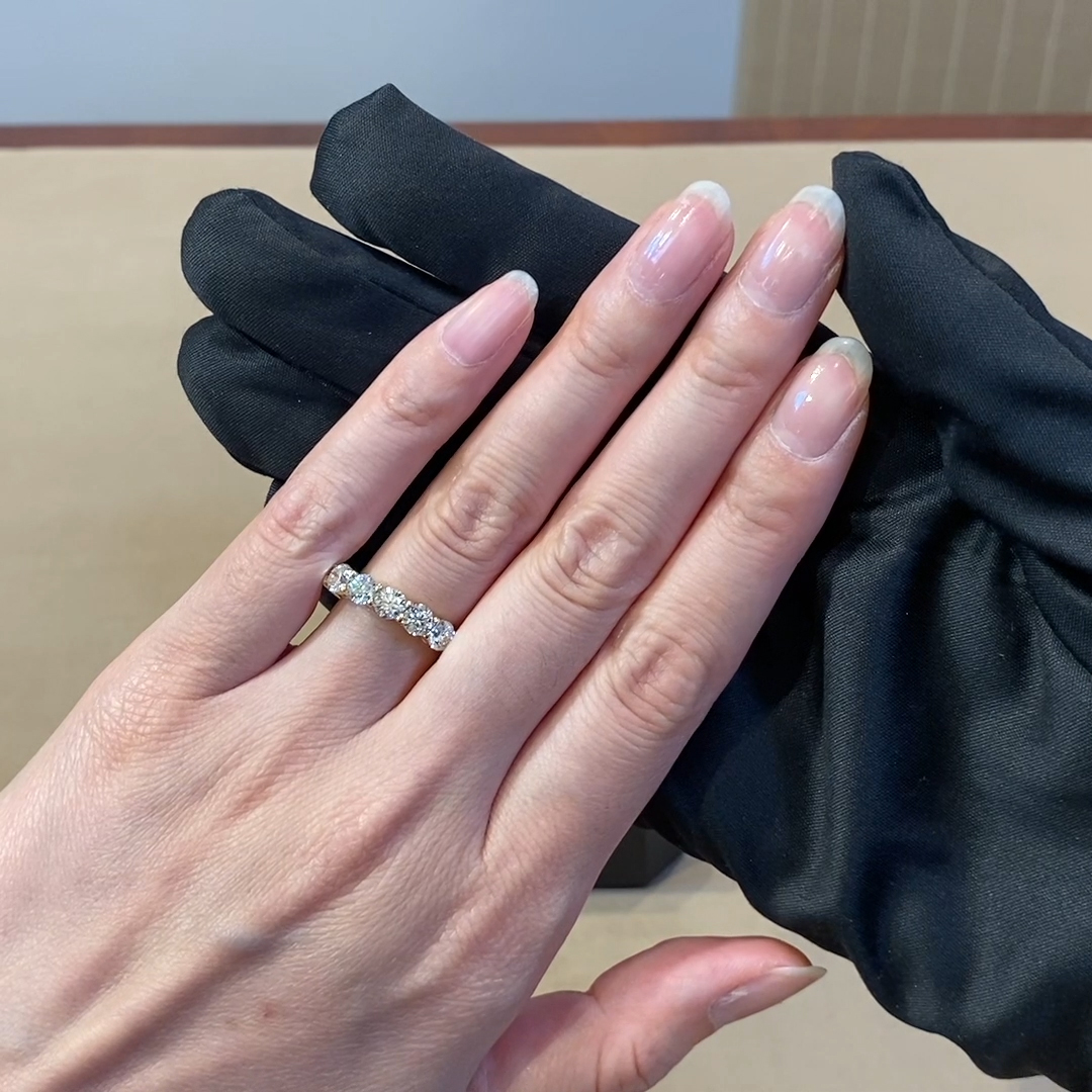 Seven Stone Diamond  Ring 2.10ct in 18ct Yellow Gold