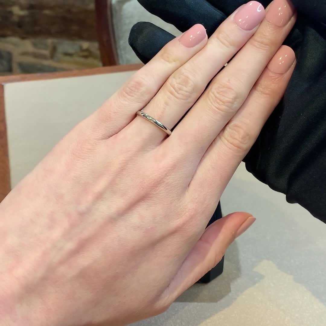 2mm Pragnell Court Wedding Ring in Platinum