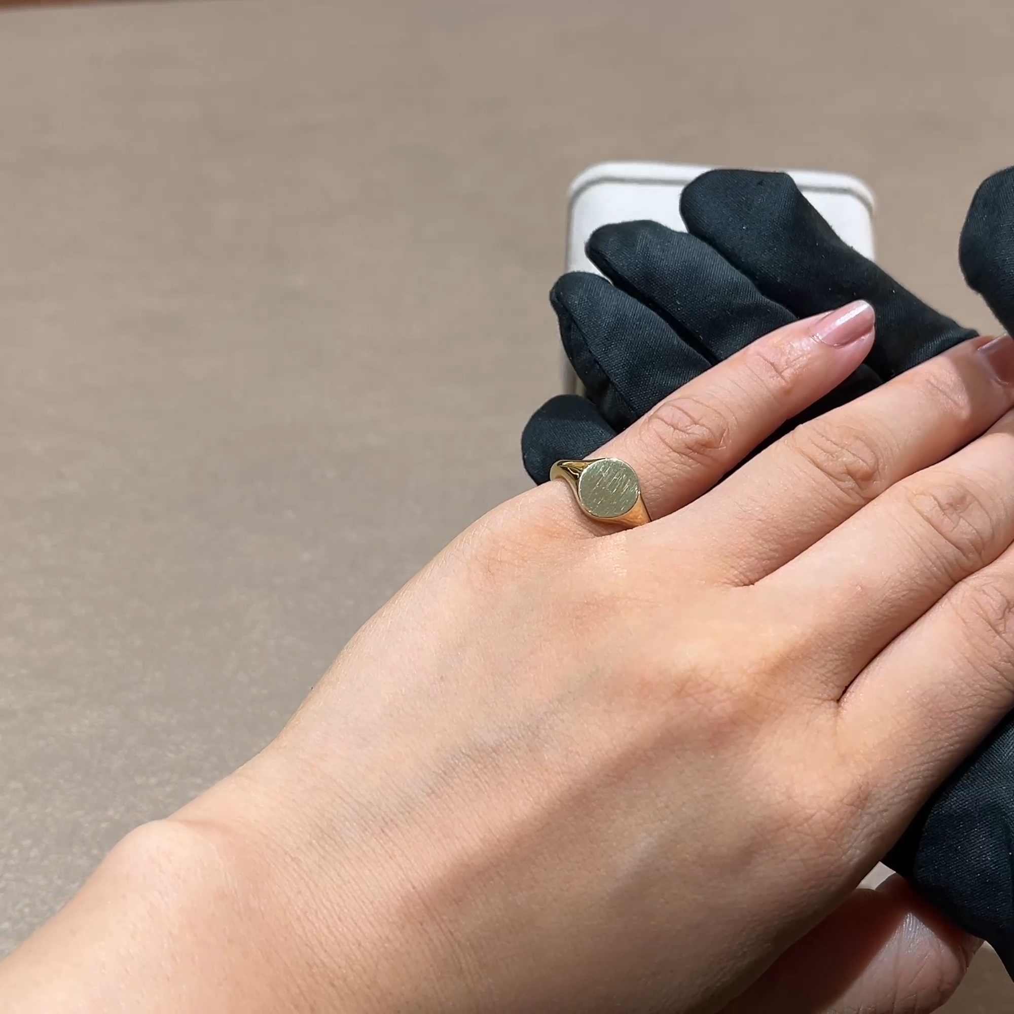 Oval Signet Ring 10x9mm in 18ct Yellow Gold