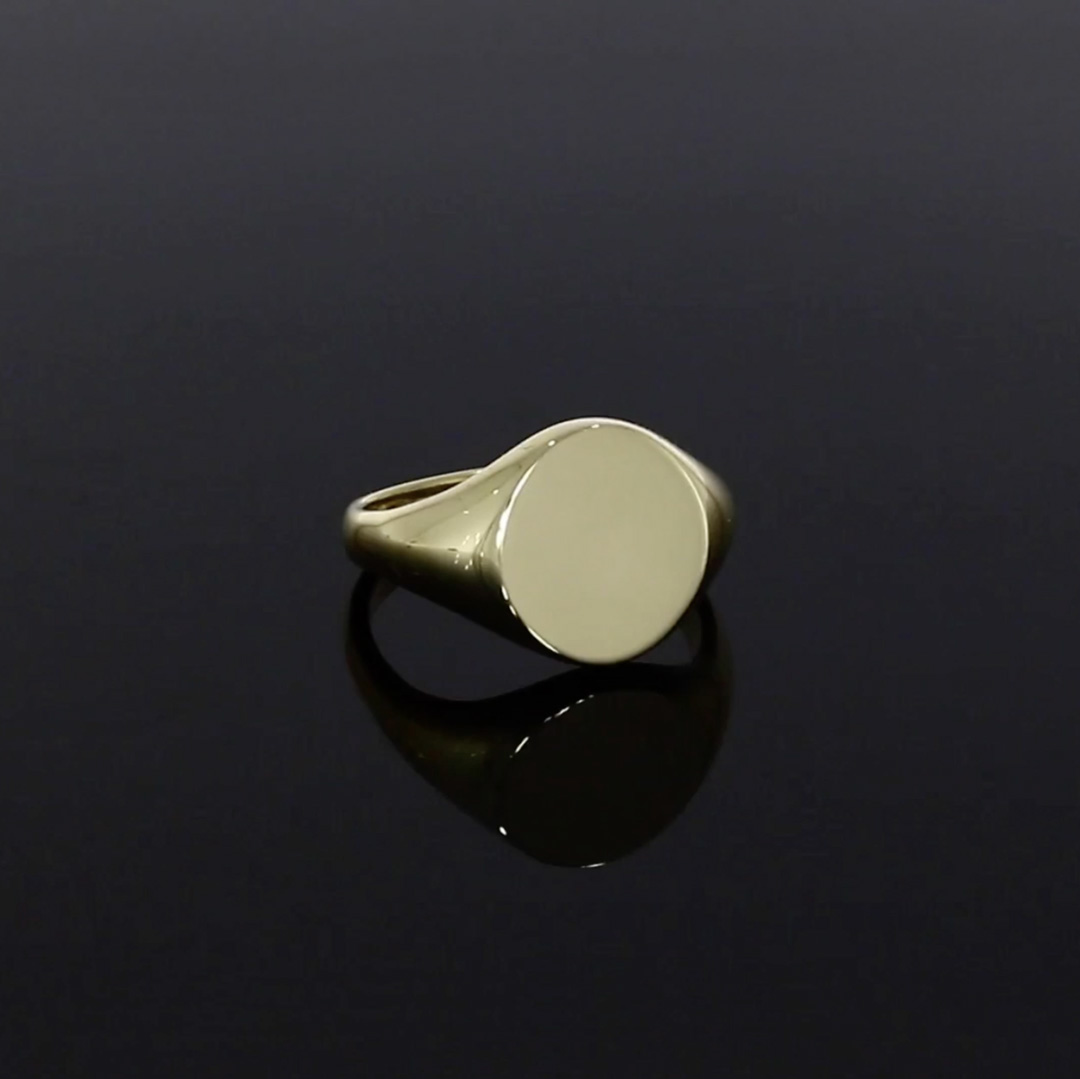 Plain Oval Signet Ring<br /> in 18CT Yellow Gold