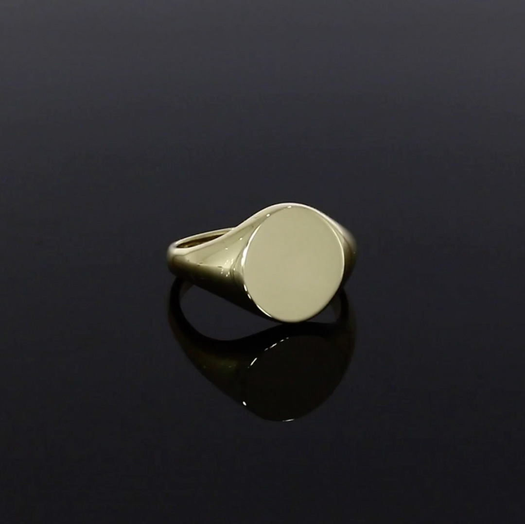 Oval Signet Ring 15x13mm in 18ct Yellow Gold