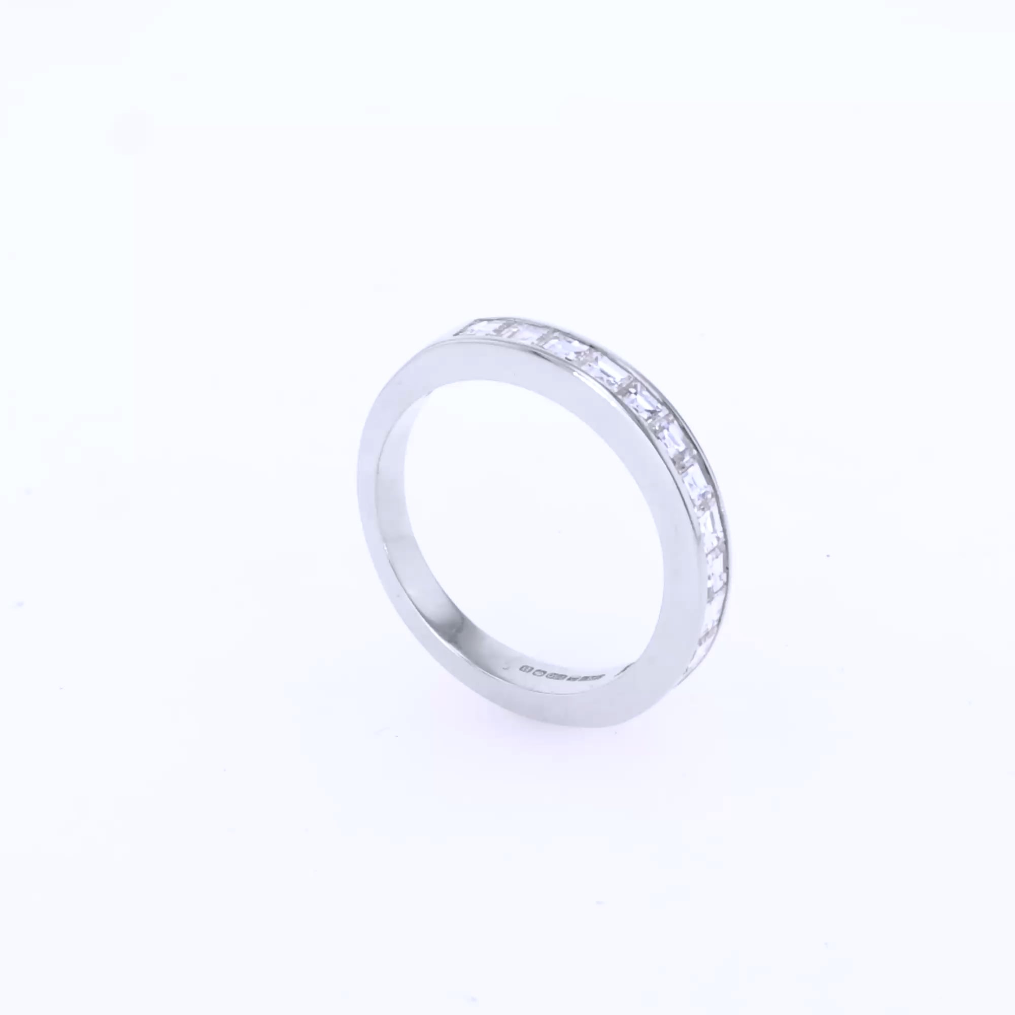 Carré Cut 1.07ct Natural Diamond Half Eternity Ring in Platinum