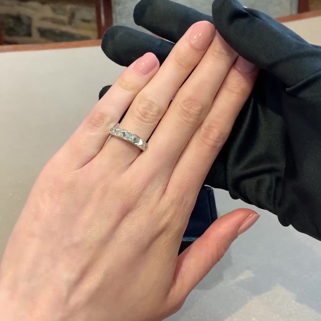 RockChic 2.77ct Diamond Peaked Seven Stone Ring in 18ct White Gold