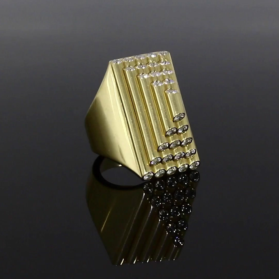 Eclipse 1.24ct Diamond Pyramid Ring in 18ct Yellow Gold