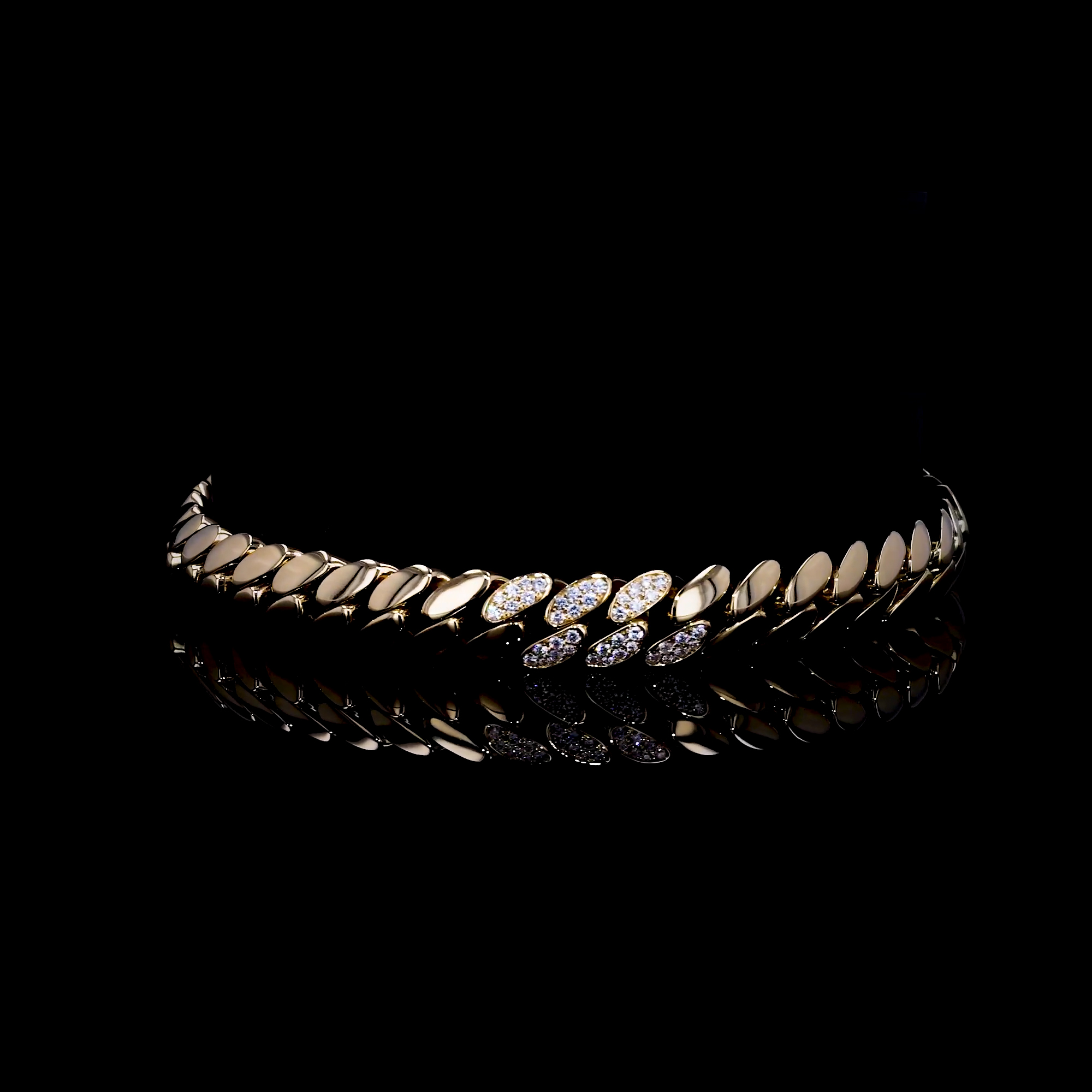 Fusion Polished Curb Link and 0.38ct Diamond Bracelet (21cm) in 18ct Yellow Gold