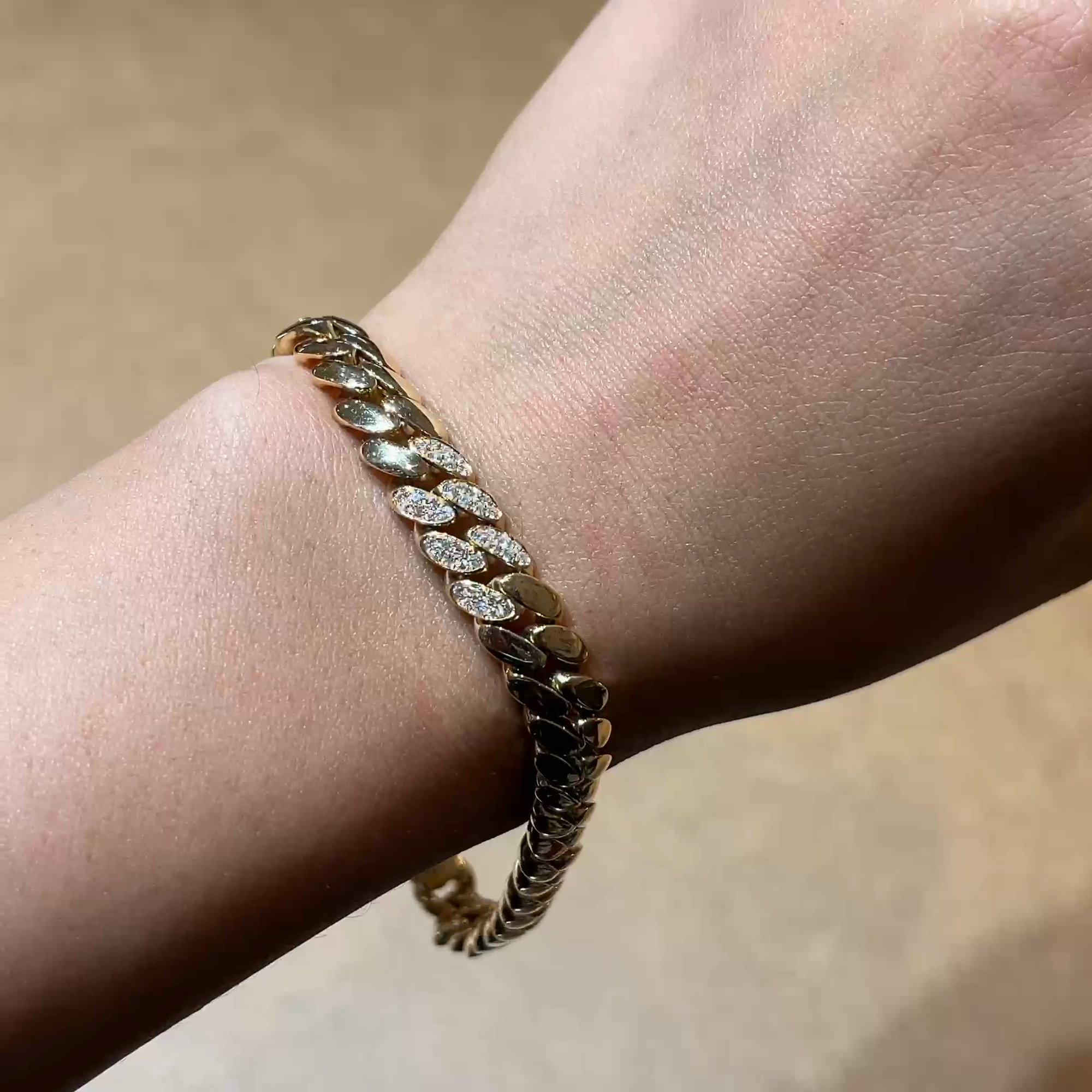 Fusion Polished Curb Link and 0.38ct Diamond Bracelet (21cm) in 18ct Yellow Gold