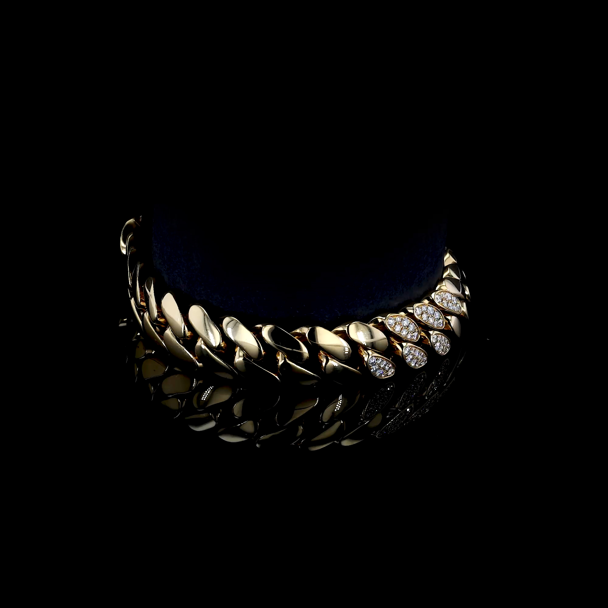 Fusion Polished Curb Link and 0.757ct Diamond Bracelet (21cm) in 18ct Yellow Gold