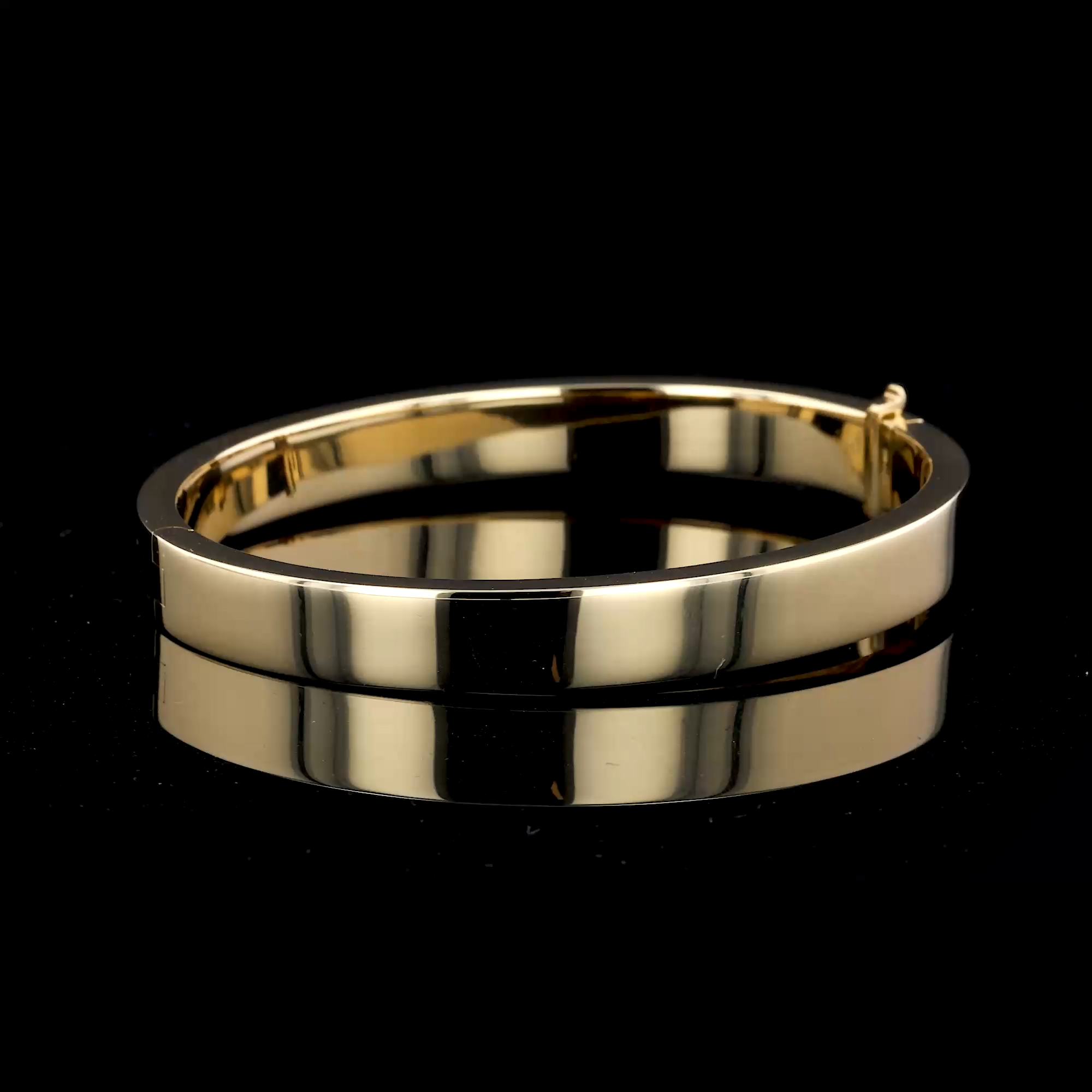 Plain Polished 8mm Square Bangle in 18ct Yellow Gold