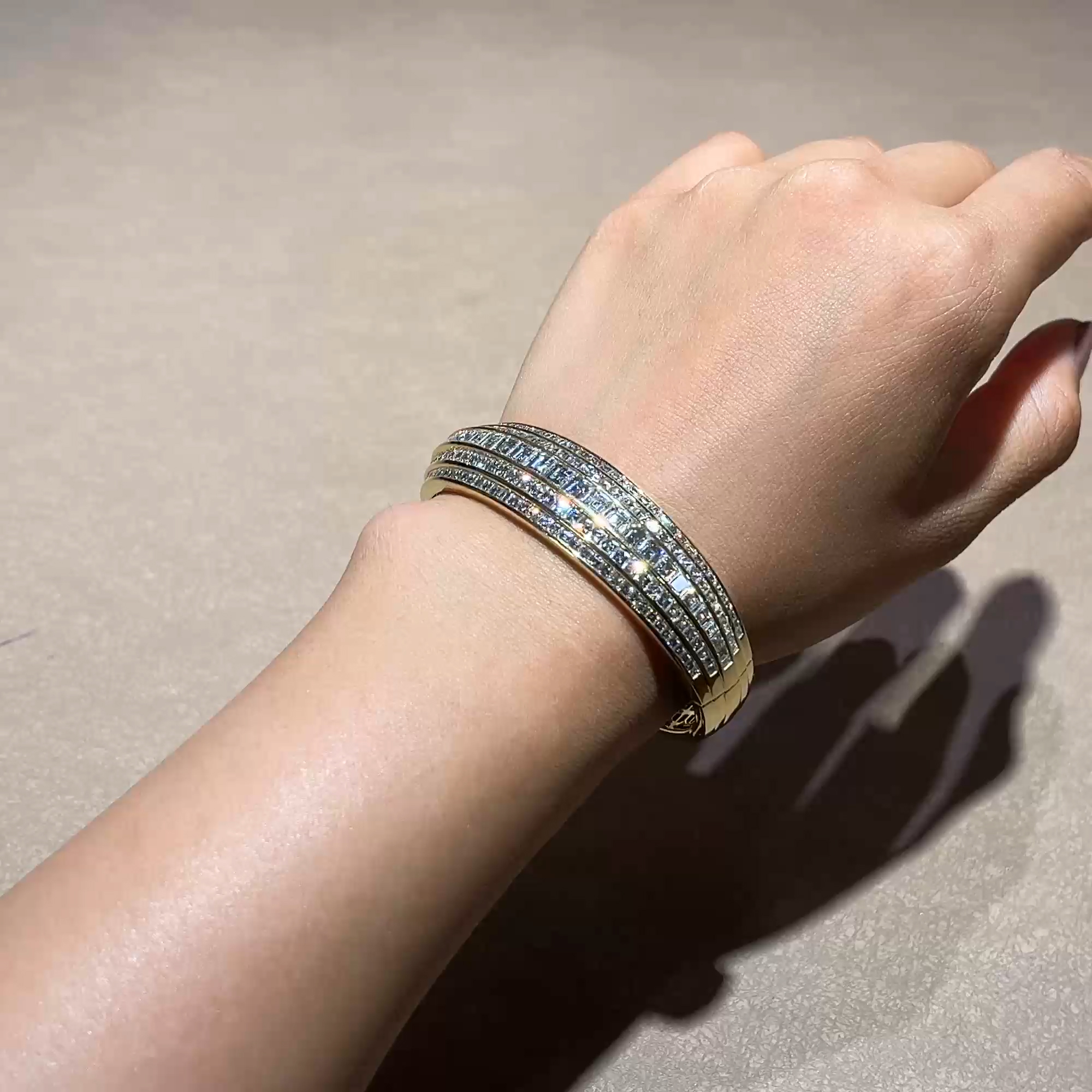 Manhattan five row Diamond bangle 14.31ct in 18ct Yellow Gold