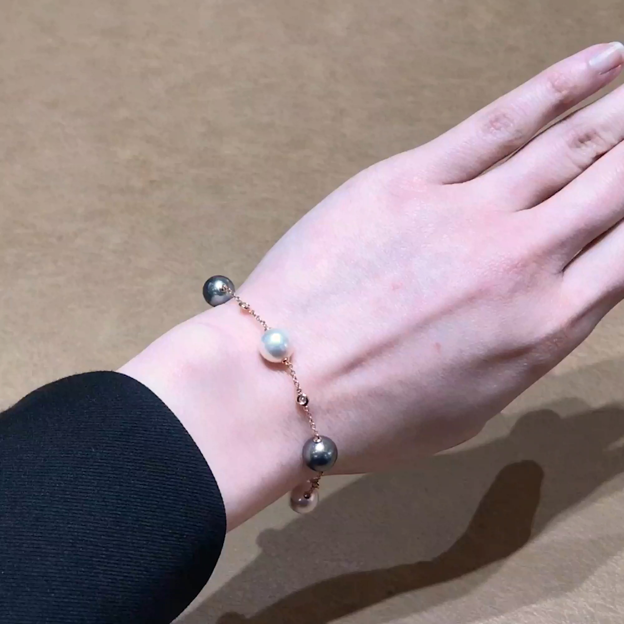 Akoya & Tahitian Black Pearl Bracelet with Brilliant Cut Diamonds in 18ct Rose Gold