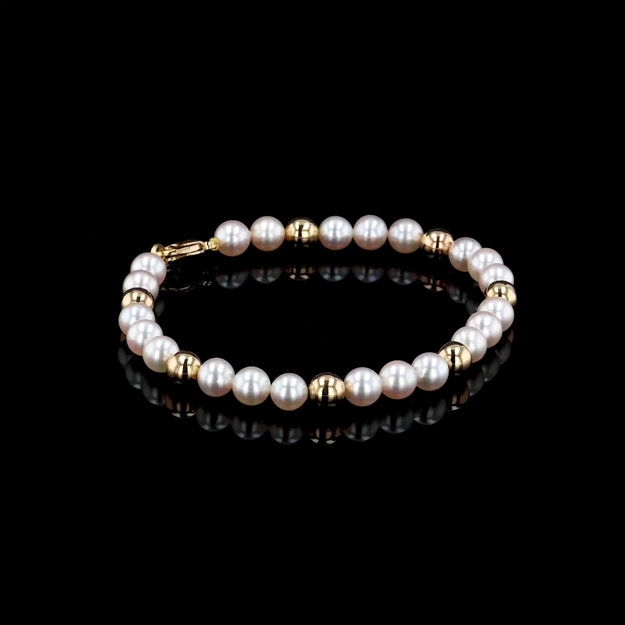 Akoya Pearl and Gold Bead Bracelet in 18ct Yellow Gold