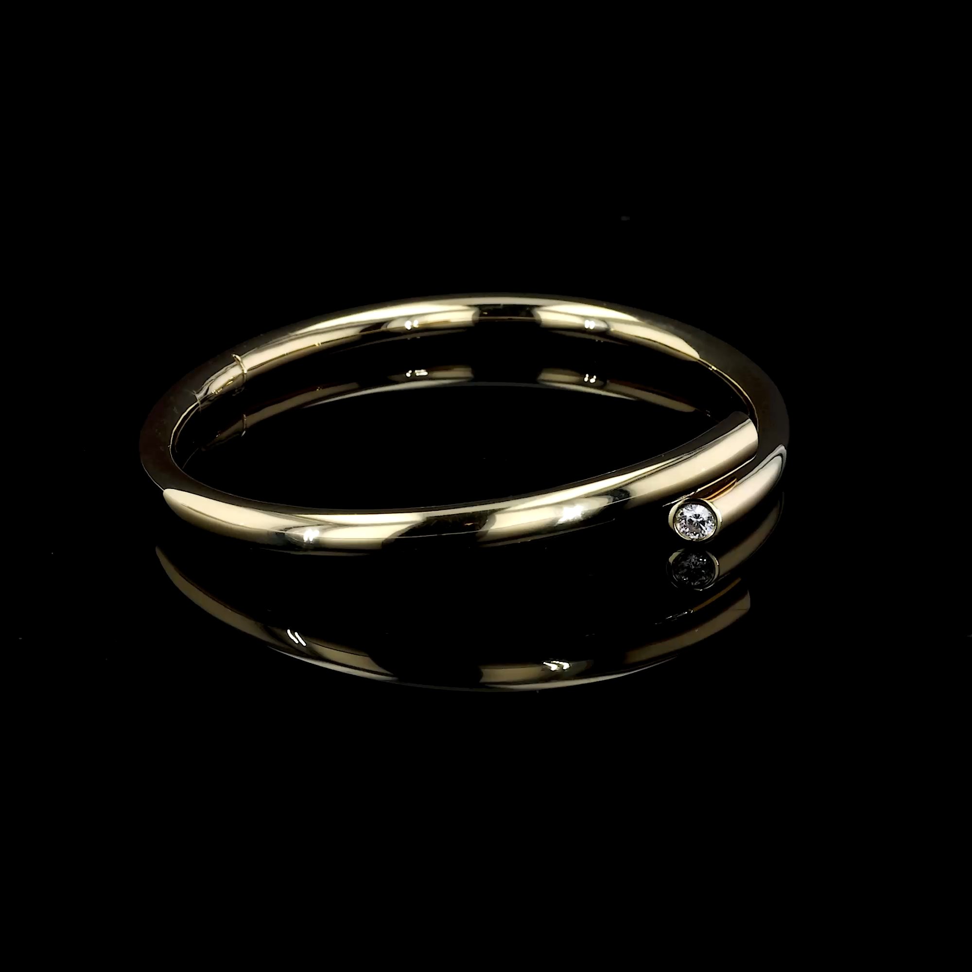 Eclipse 0.34ct Diamond Spring Bangle in 18ct Yellow Gold