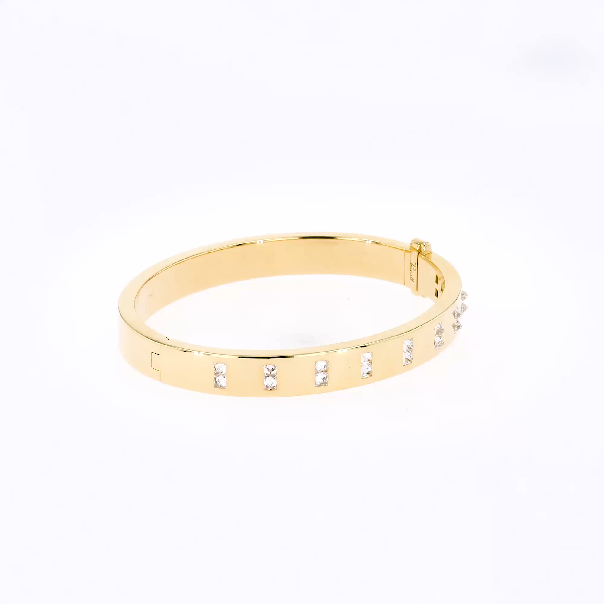 Inverted Princess Cut Diamond RockChic Bangle 1.54ct in 18ct Yellow Gold