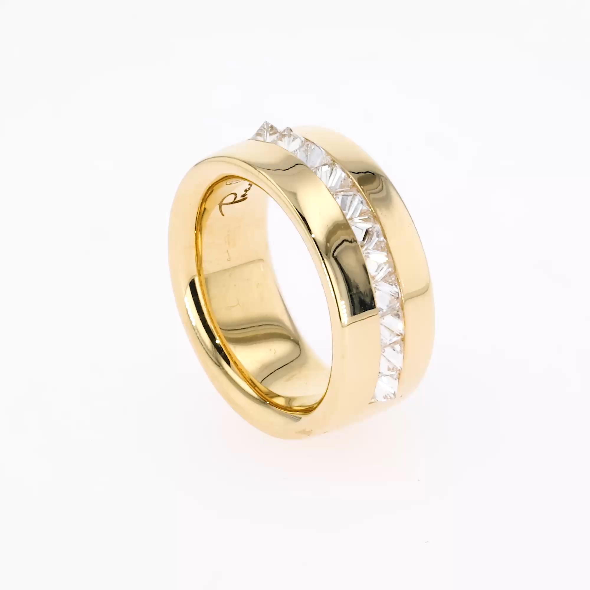 RockChic Wide 0.91ct Inverted Princess Cut Diamond Ring in 18ct Yellow Gold