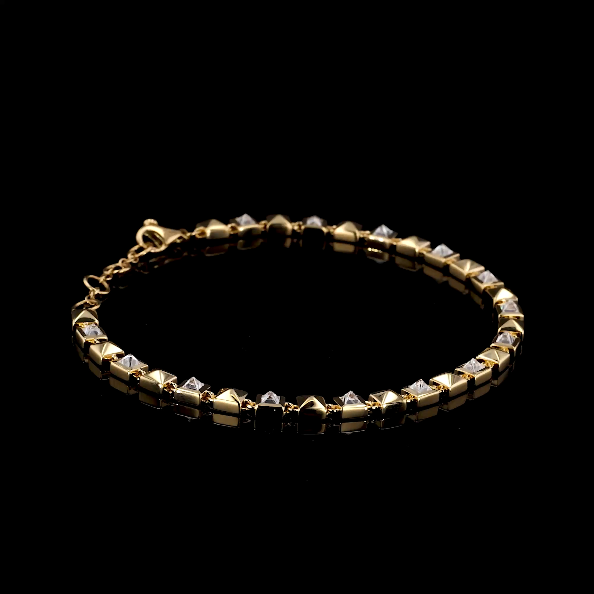 RockChic 1.25ct Inverted Princess Cut Diamond Bracelet in 18ct Yellow Gold