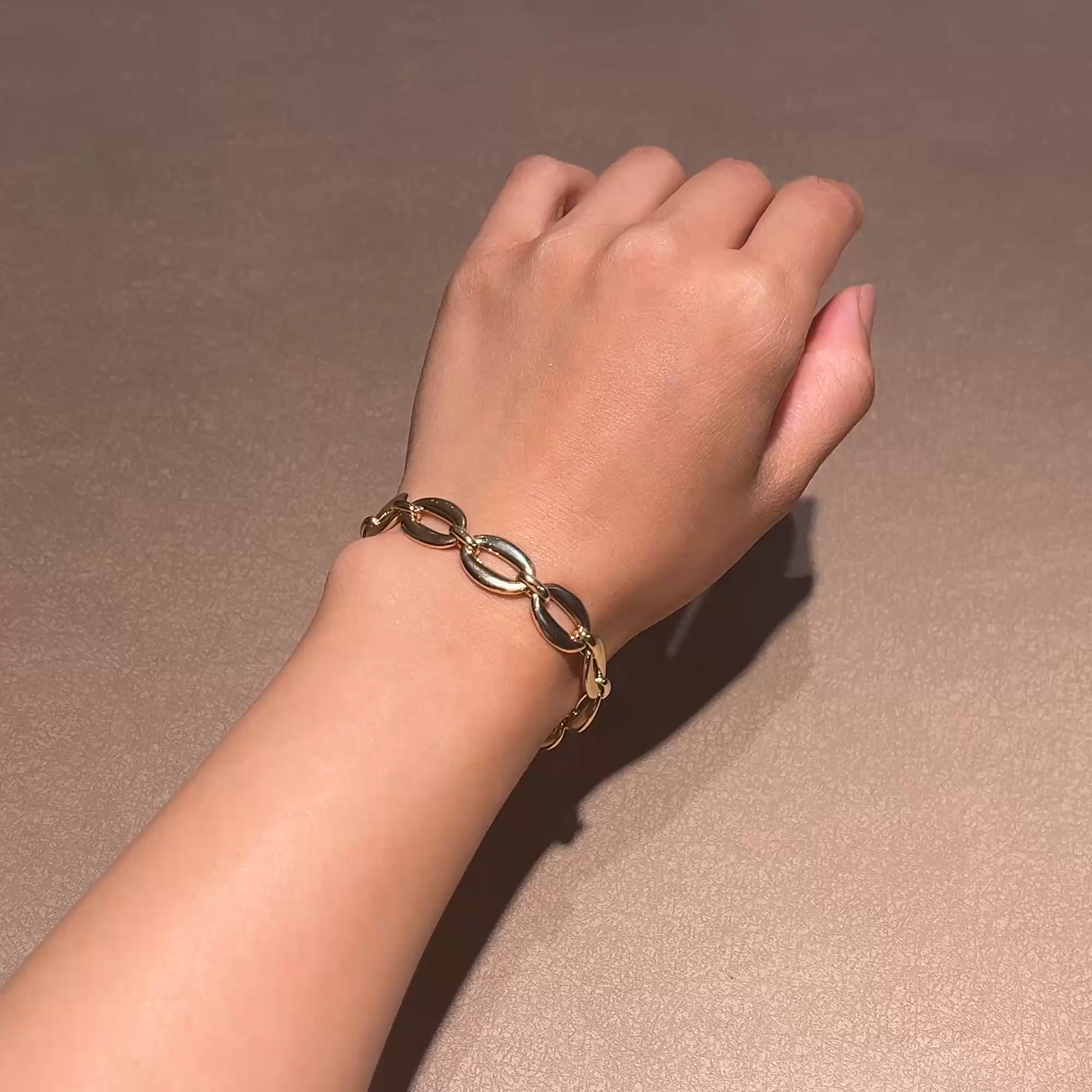Freya Valkyrie 0.066ct Diamond Oval Link Bracelet in 18ct Yellow Gold