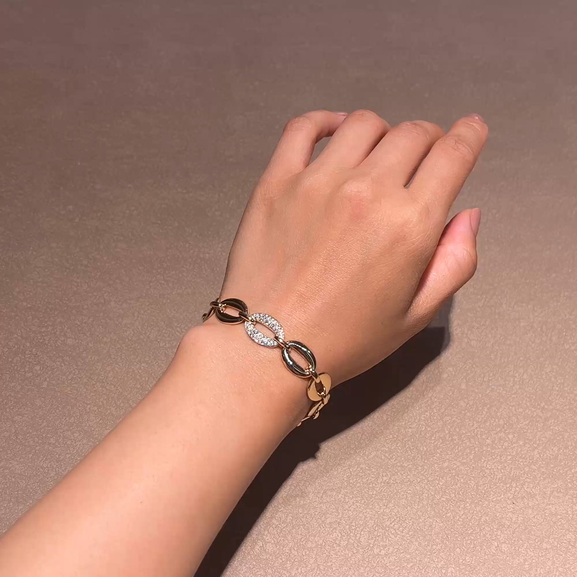 Freya Valkyrie 1.192ct Diamond Oval Link Bracelet in 18ct Yellow Gold