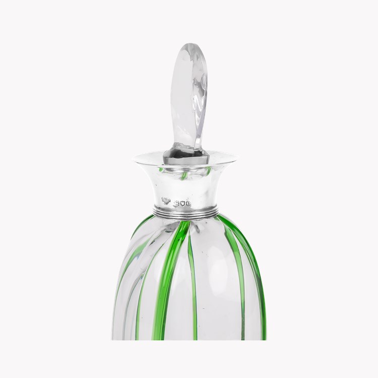 Silver Queen Victoria Mounted Stripped Glass Decanter Hallmarked London_2