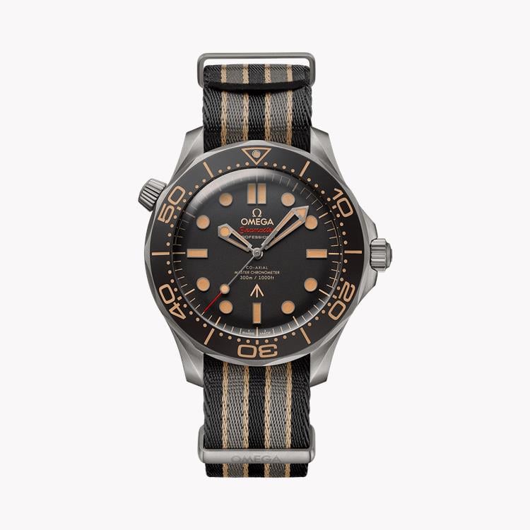 OMEGA Seamaster Diver 300m '007 Edition'  O21092422001001 42mm  Black Dial  Baton Numerals_1