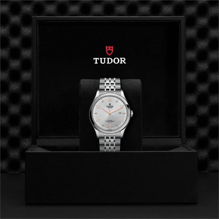 Tudor 1926 41mm. Silver Dial. Diamond Numerals_3