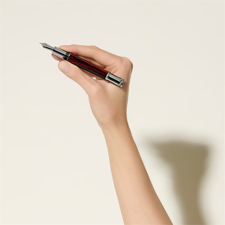 Montblanc WRITERS EDITION HOMAGE TO BRAM STOKER LIMITED EDITION FOUNTAIN PEN 133418_10