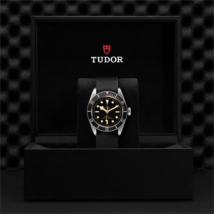 Tudor Black Bay 41mm, Black Dial, Baton Numerals_3