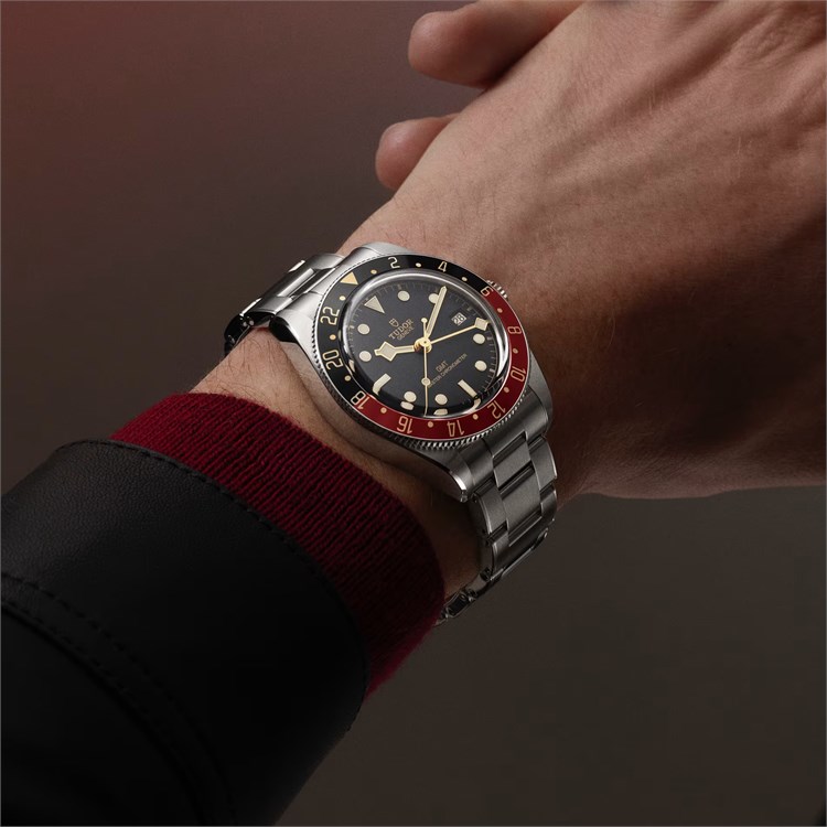 Tudor Black Bay M7939G1A0NRU-0001 Watch - 39mm, Black Dial, Baton 