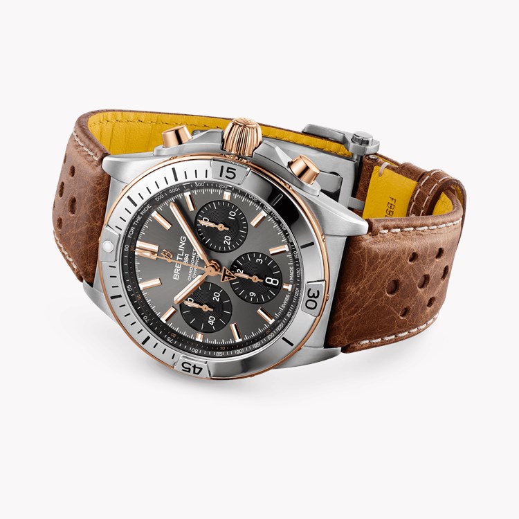 Breitling Chronomat B01 Triumph 42mm, Grey Dial, Baton Numerals_3