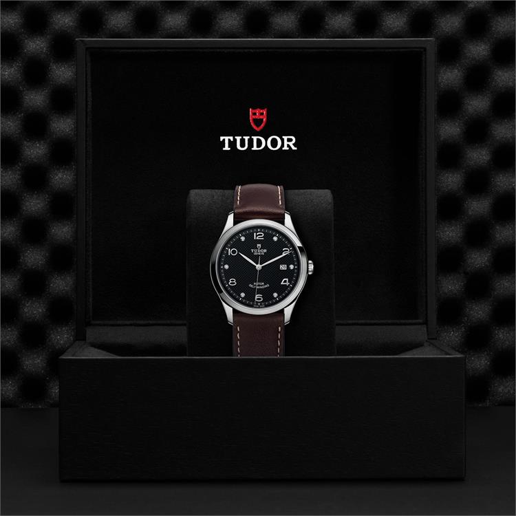 Tudor 1926  M91650-0009 41mm, Black Dial, Diamond Markers_3