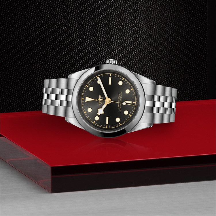 Tudor Black Bay One 41 41mm, Black Dial, Baton Numerals_2
