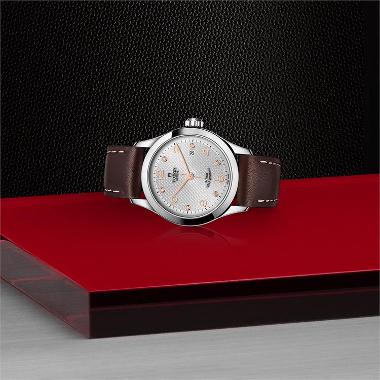 Tudor 1926 28mm, Silver Dial, Diamond Markers_2