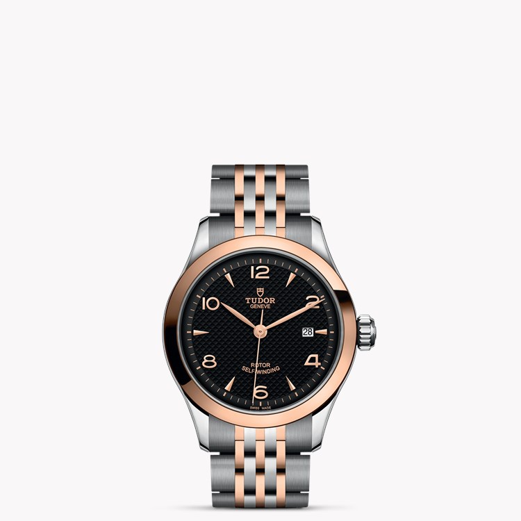 Tudor 1926 28mm. Black Dial. Arabic/Baton Numerals_1