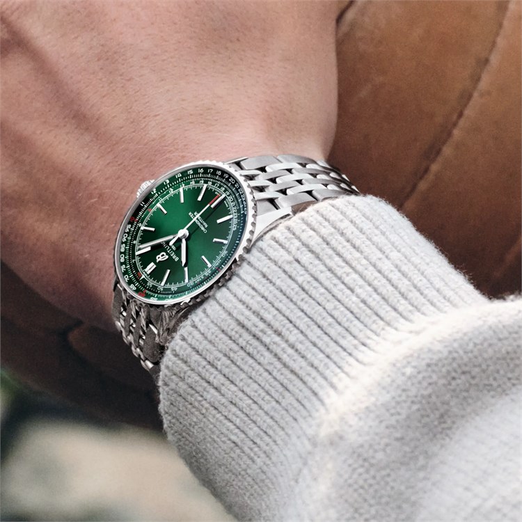 Breitling Navitimer Automatic 41 41mm, Green Dial, Baton Numerals_5