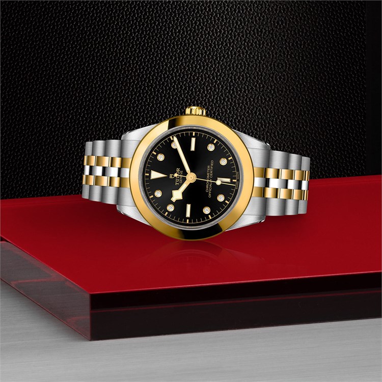 Tudor Black Bay One 39 S&G 39mm, Black Dial, Diamond Numerals_2