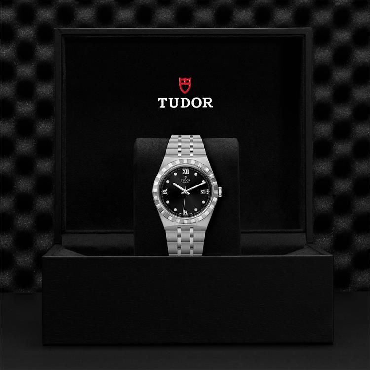 Tudor Royal 38mm. Black Dial. Diamond Numerals_3