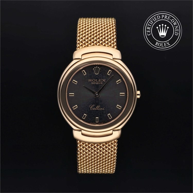 Cellini Quartz 35 with a bezel and bracelet