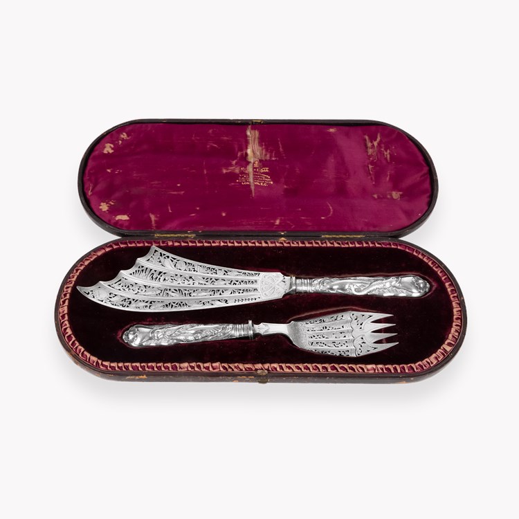 Silver George V Ornate Carved Silver Handled Fish Servers Hallmarked Sheffield_1