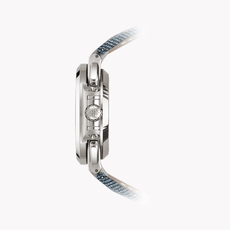 Patek Philippe Nautilus 40.5mm, Blue-Grey Dial, Baton Numerals_3