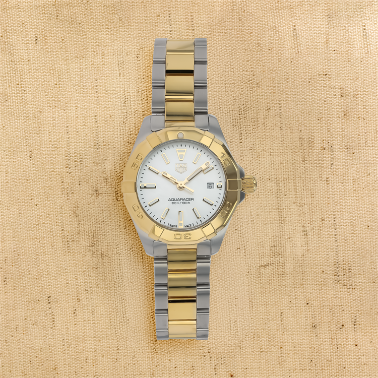 Aquaracer Date