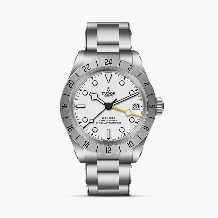 Tudor Black Bay Pro 39mm, White Dial, Baton/Dot Numerals_1