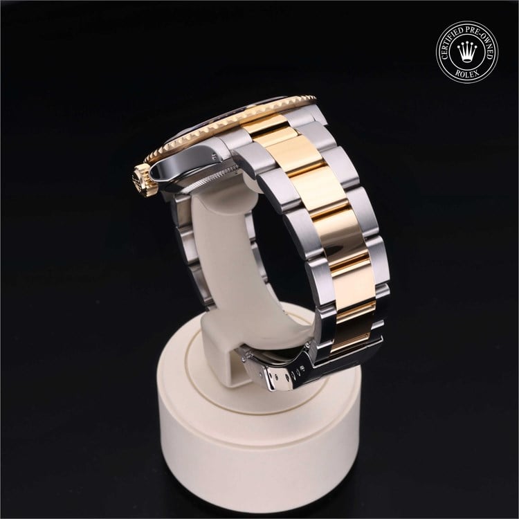 Rolex Submariner Date 1999, 40mm, Oystersteel and Yellow Gold